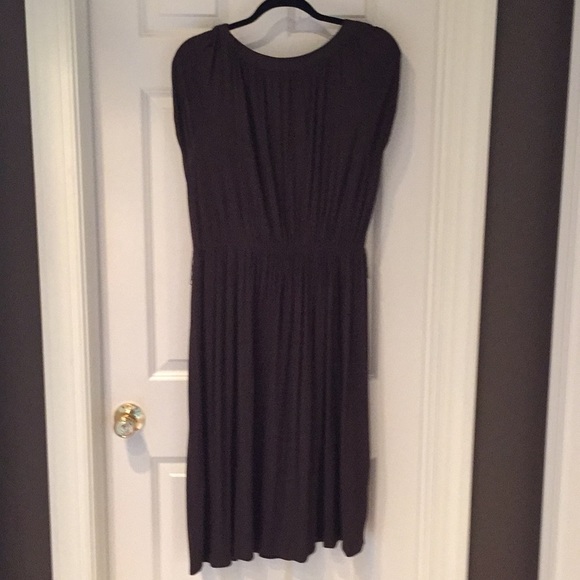 Dress - Picture 2 of 5